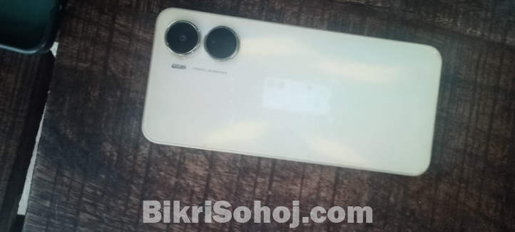 Vivo y16